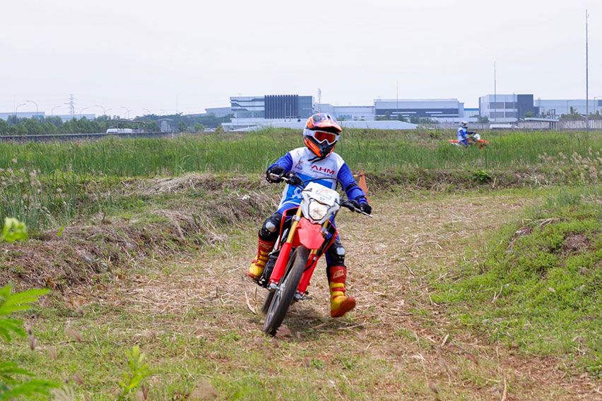AHM safety riding center