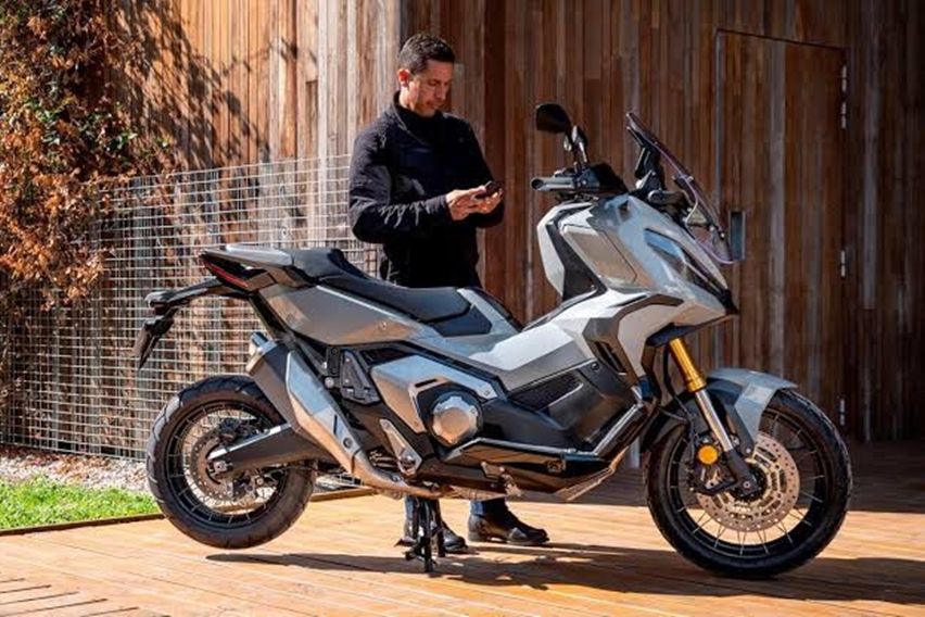 HSVCS-Honda Smartphone Voice Control System