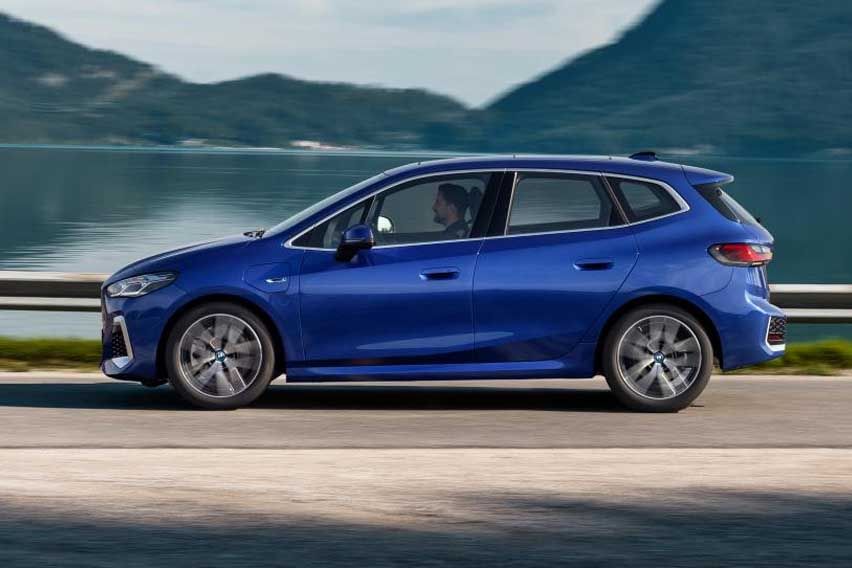 BMW 2 Series Active Tourer side