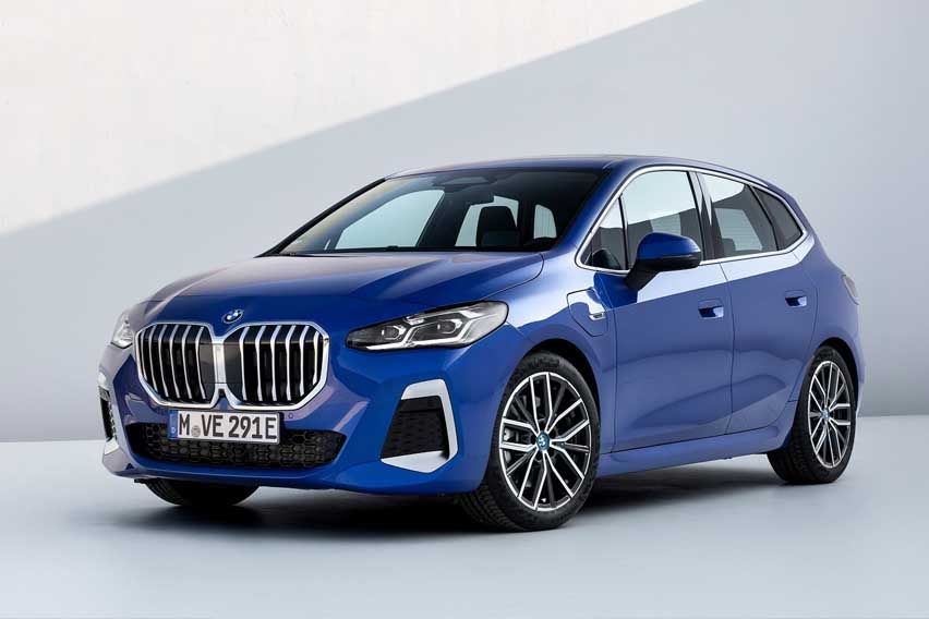 2022 BMW 2 Series Active Tourer debuts in Europe