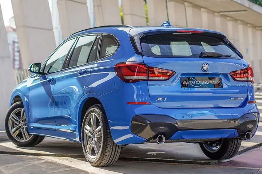 BMW X1 sDrive20i rear