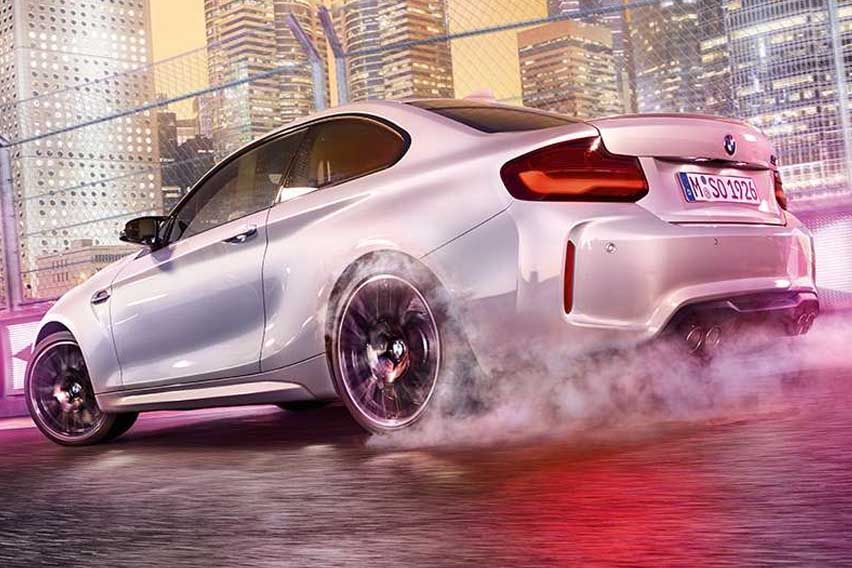 BMW M2 Competition driving dynamics
