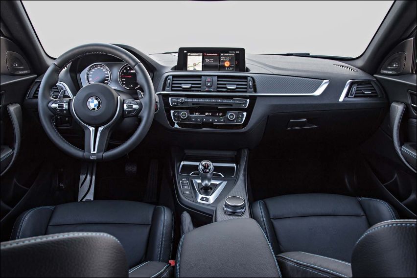 BMW M2 Competition tech