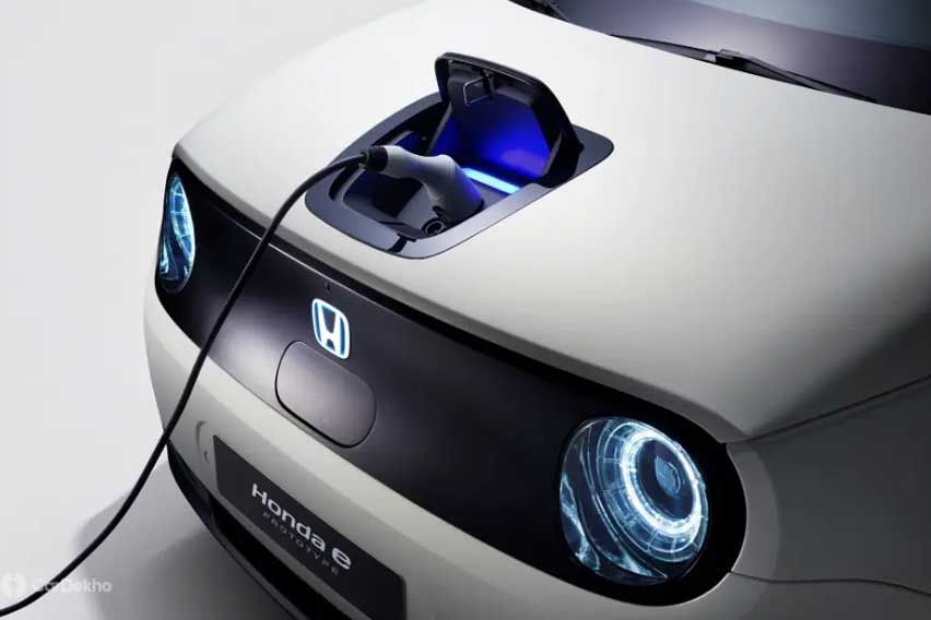 Honda e EV charging
