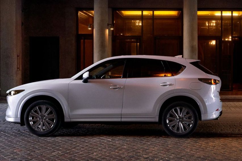 2022 Mazda CX-5 side