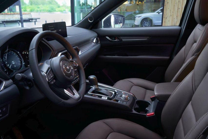 MAzda CX-5 interior