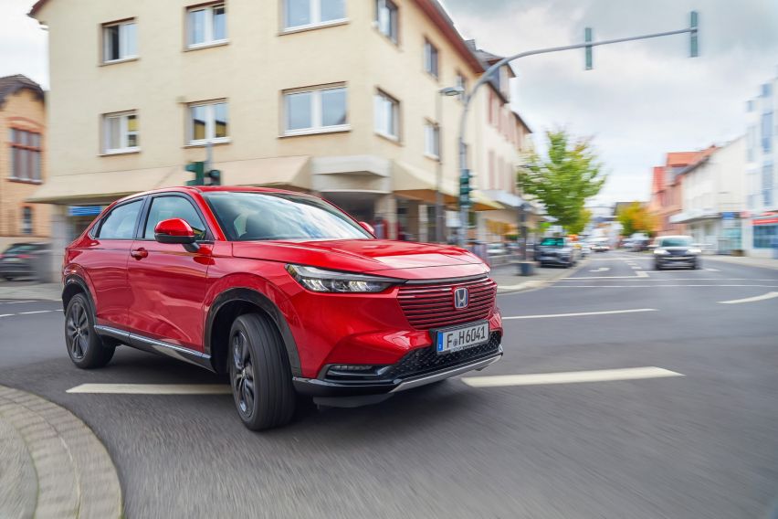 Honda HR-V e: HEV front