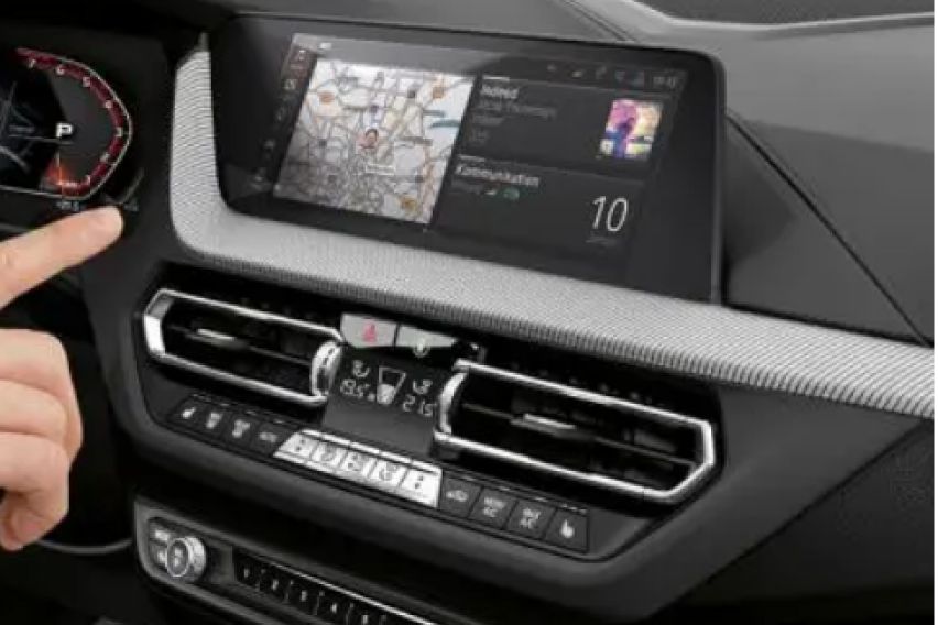 BMW 2 Series Gran Coupe infotainment unit