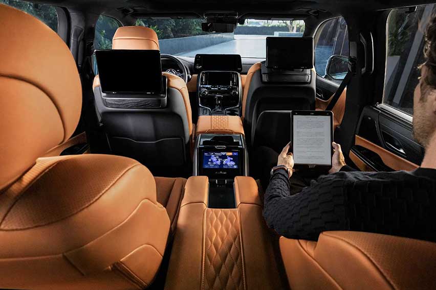 2022 Lexus LX 600 interior