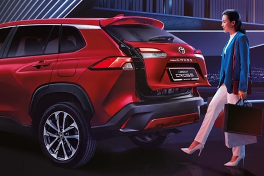 2021 Toyota Corolla Cross tailgate