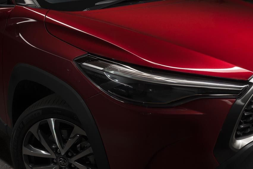 2021 Toyota Corolla Cross lighting