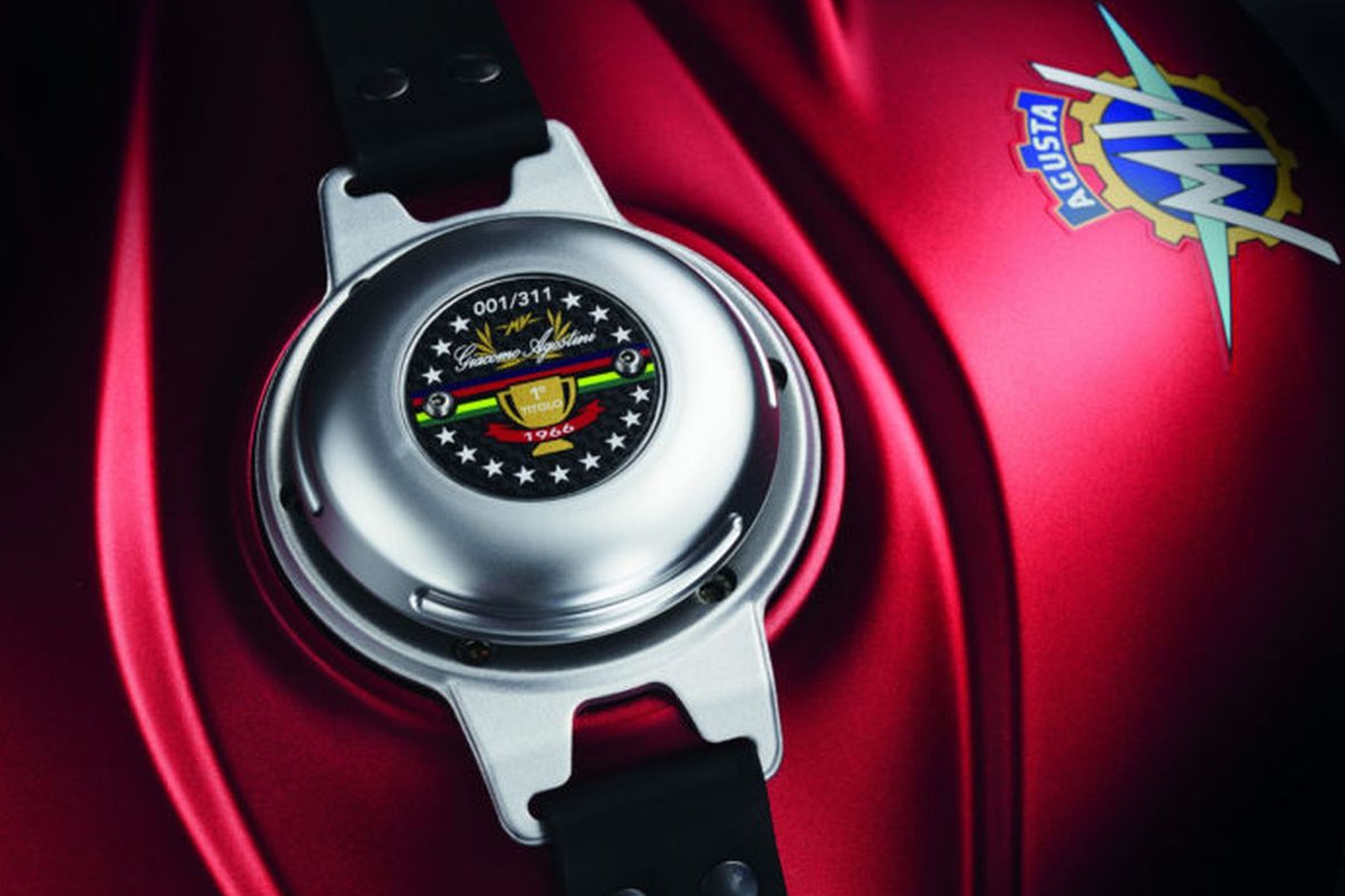 2021 MV Agusta Superveloce Ago features