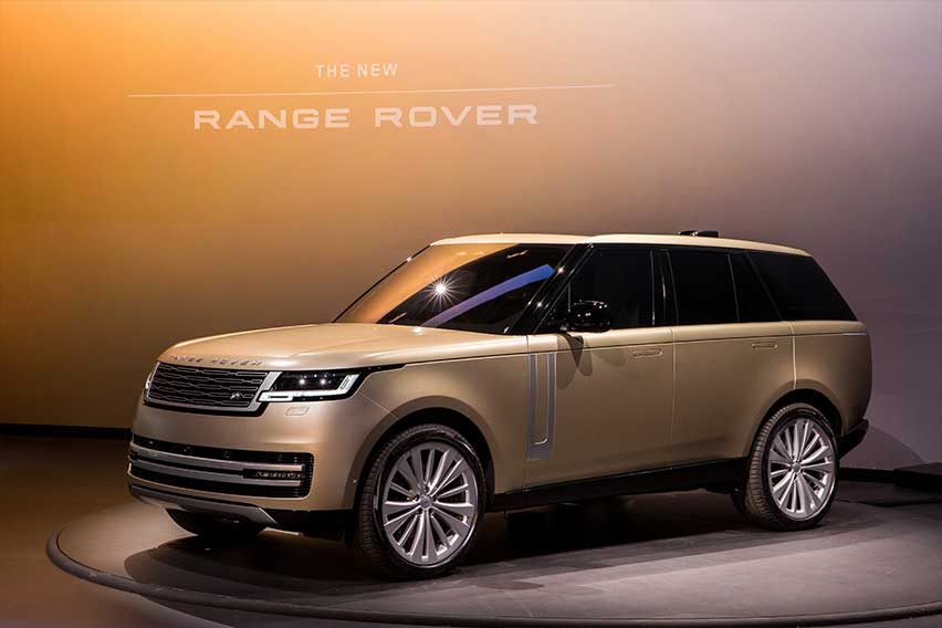 All-new Range Rover makes world debut in London