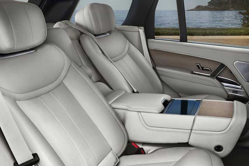 Land Rover Range Rover  interior