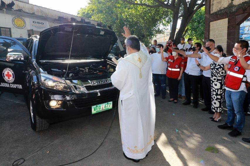 Isuzu D-Max donation to Philippine Red Cross (PRC) - Laguna Chapter