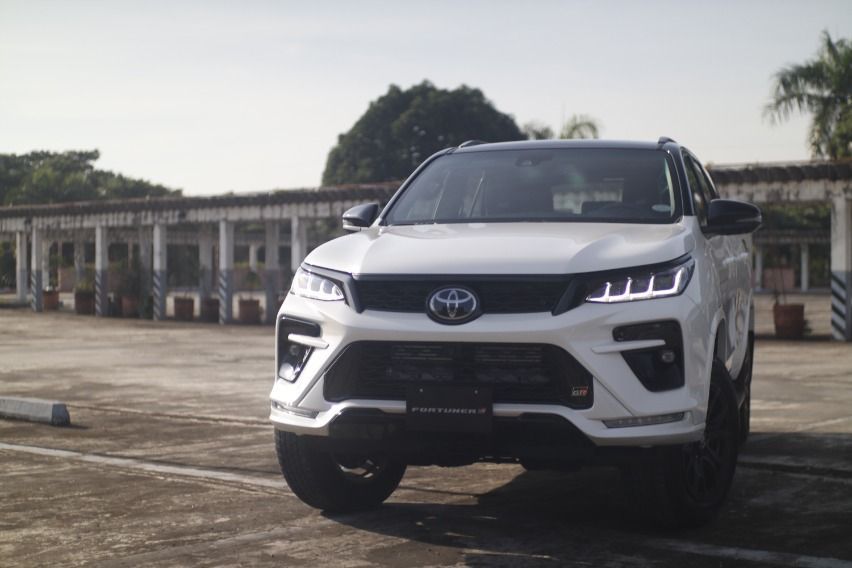 Spec-checking the Toyota Fortuner GR-S 