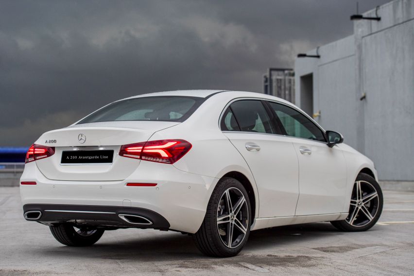 A 200 Progressive Line rear