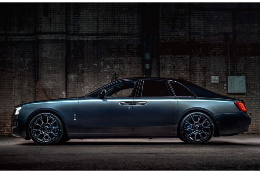 Rolls-Royce Black Badge Ghost