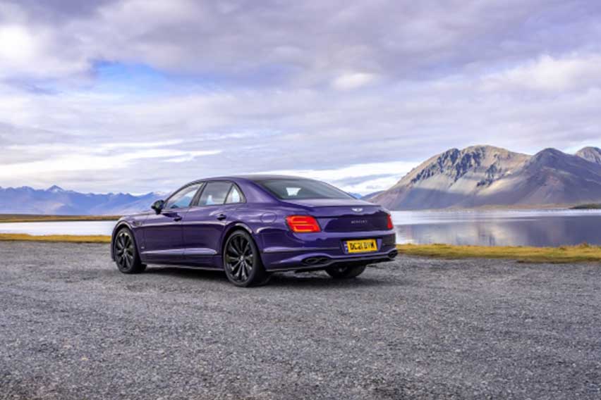 Bentley Flying Spur Hybrid drives across Iceland using only renewable energy