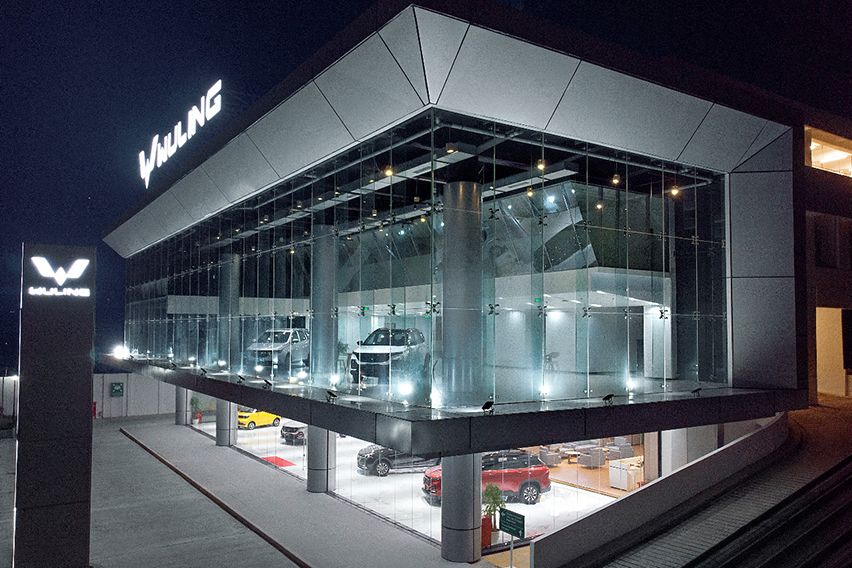 Wuling Center Jakarta