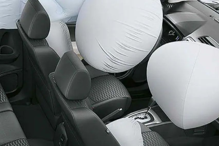Toyota Rush airbags