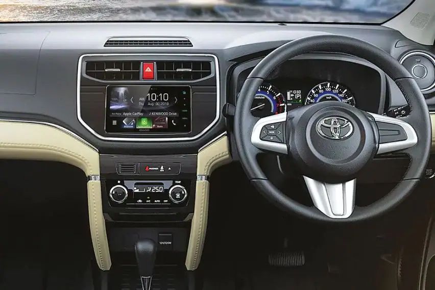 Toyota Rush interior