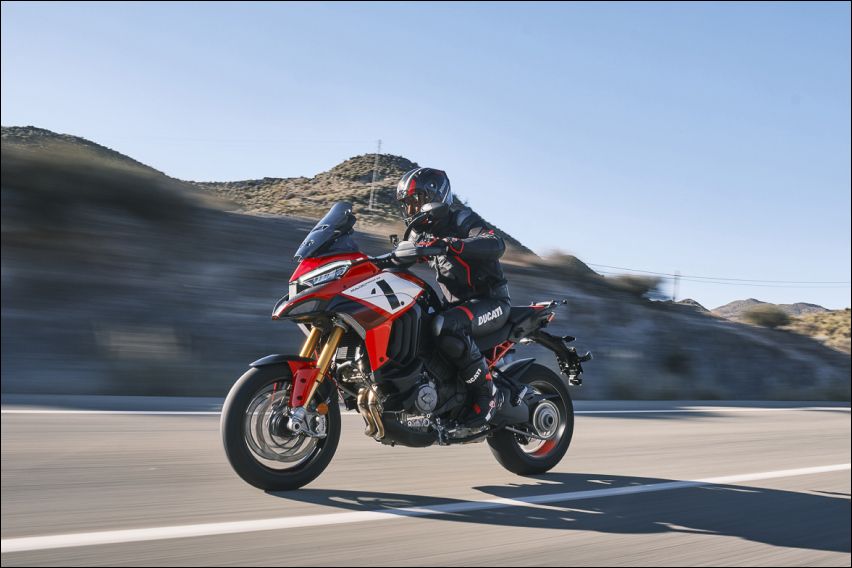 2022 Ducati Multistrada V4 Pikes Peak version specs