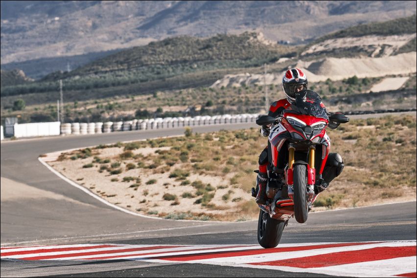 2022 Ducati Multistrada V4 Pikes Peak version details