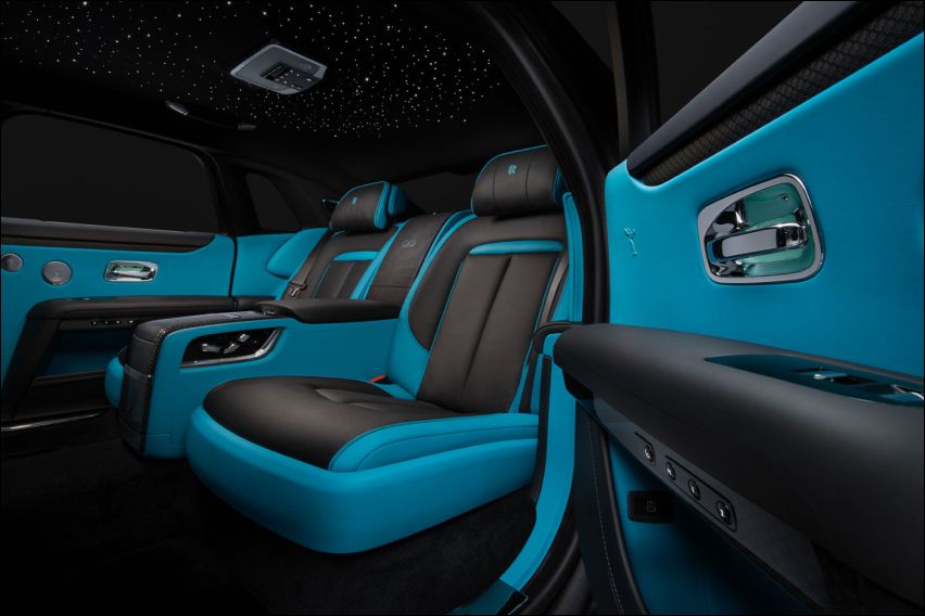 Rolls-Royce Ghost Black Badge specs