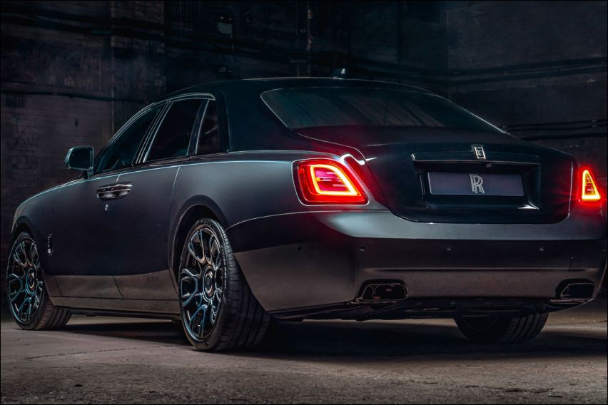 Rolls-Royce Ghost Black Badge details