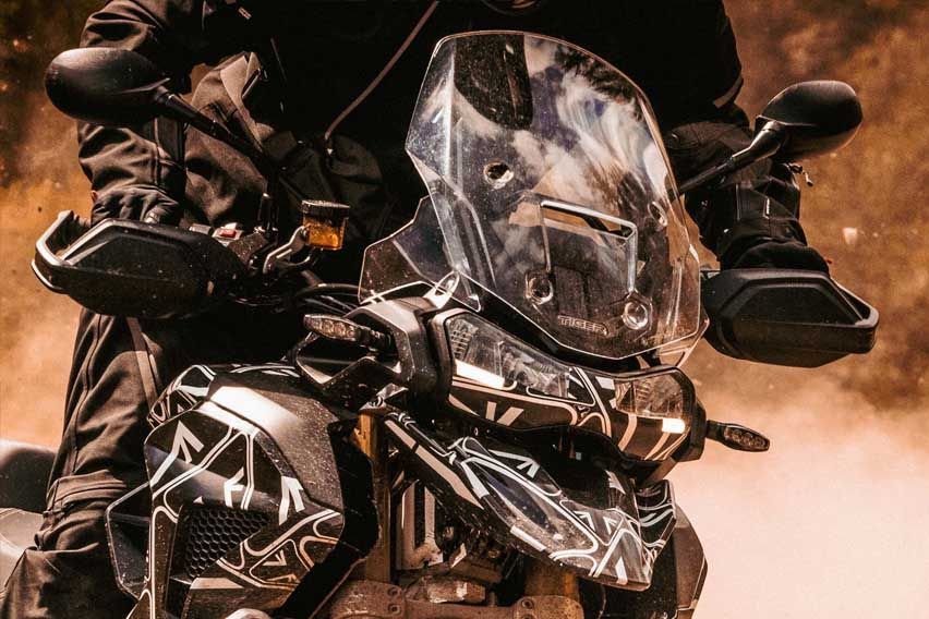 Triumph Tiger 1200 details