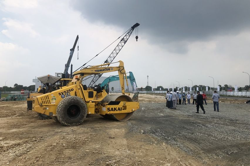 Pabrik Piaggio Vespa di Indonesia