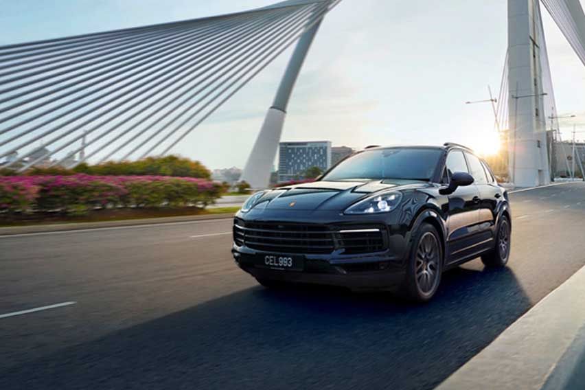 2022 Porsche Cayenne specs