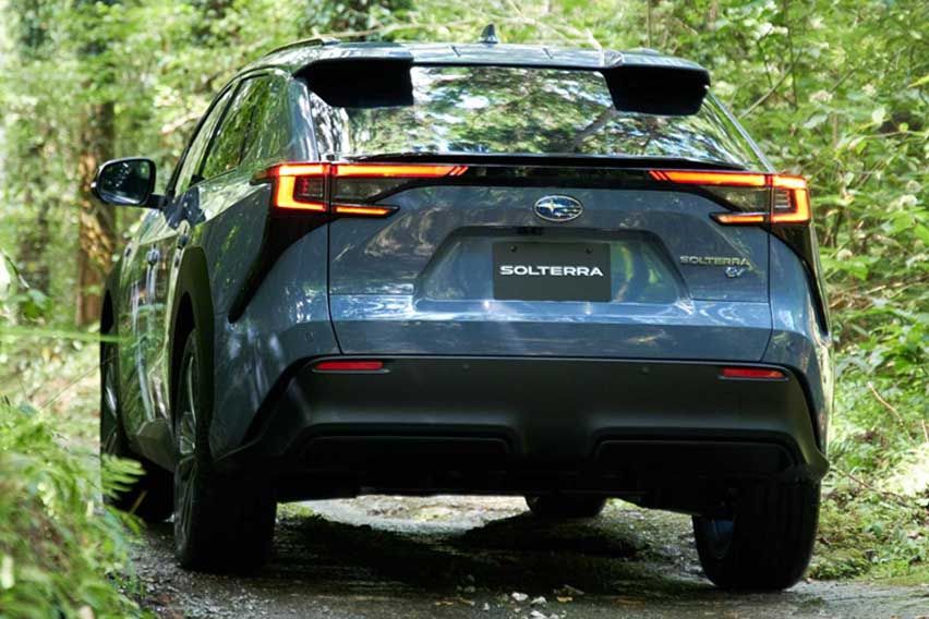 2022 Subaru Solterra exterior