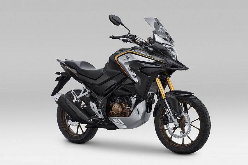 GIIAS 2021: Setor Rp 1 juta, Bisa Bawa Pulang Honda CB150X