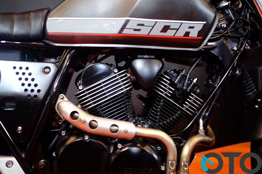 Benelli Keeway SCR 250