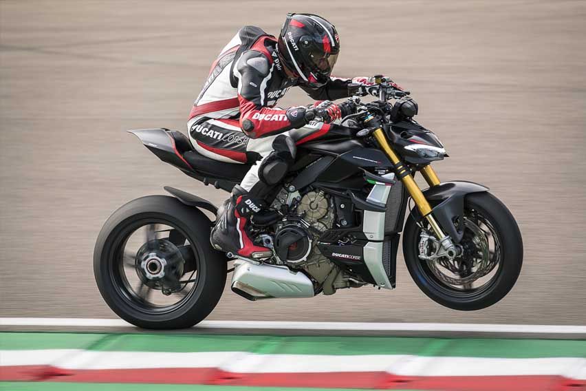 2022 Ducati Streetfighter V2 