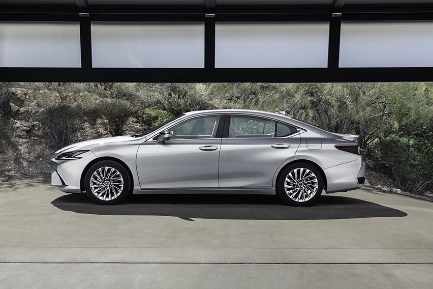 Lexus ES Hybrid