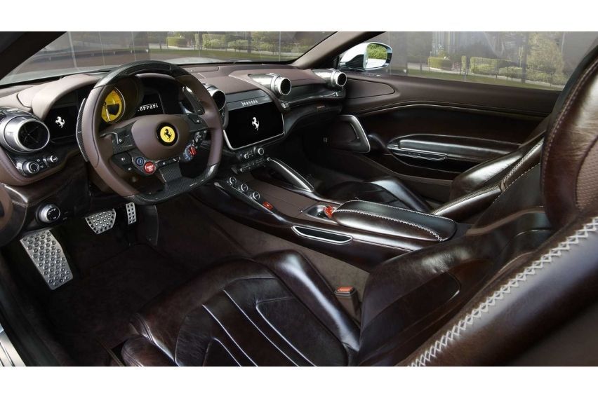 Ferrari BR20 Interior