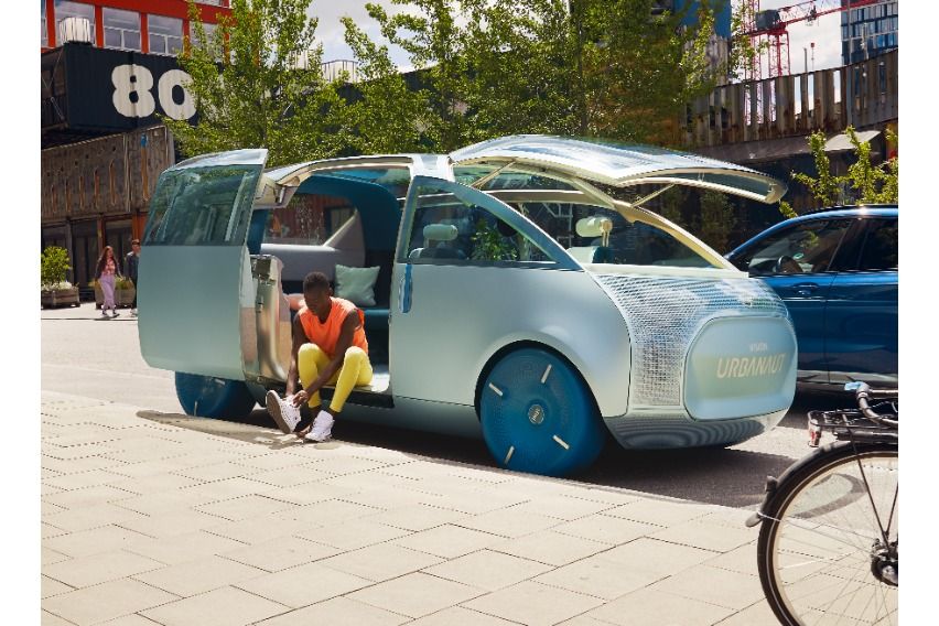 MINI Vision Urbanaut