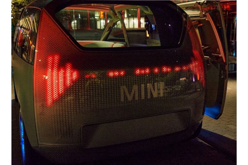 MINI Vision Urbanaut