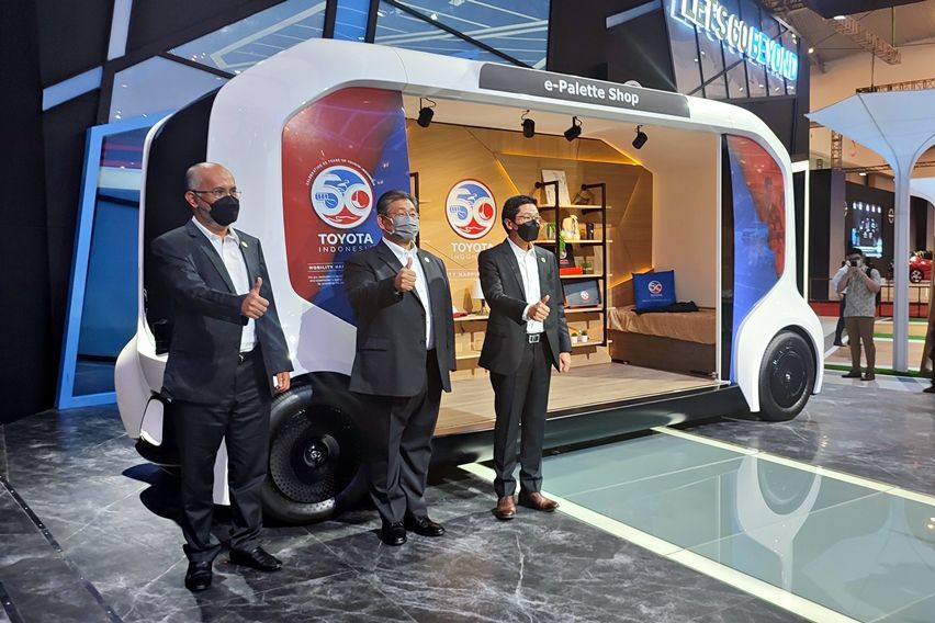 GIIAS 2021: Toyota Wujudkan Mobility Happiness for All di Pameran Otomotif Terbesar Asia Tenggara