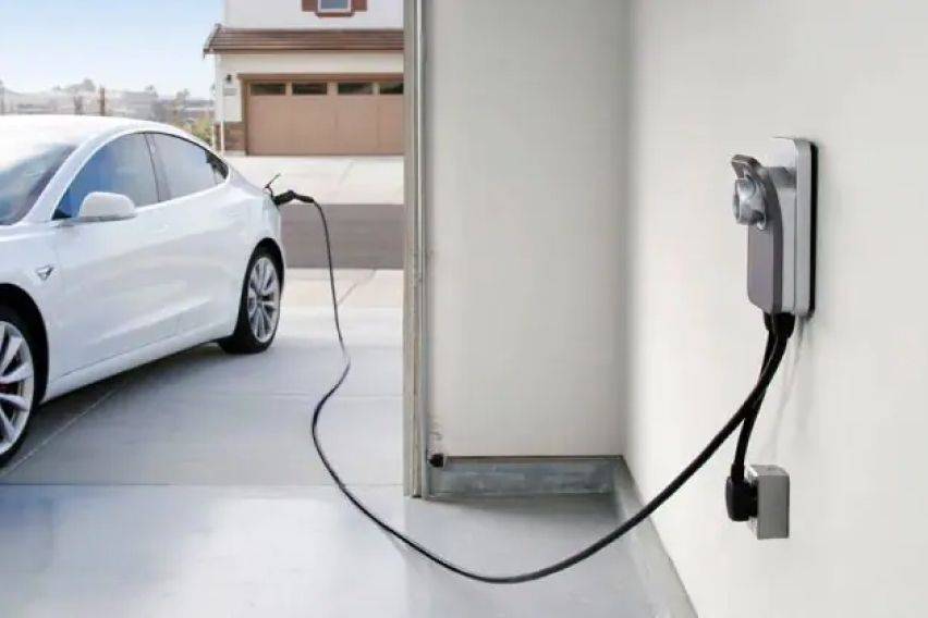 7 Advantages of buying an electric car