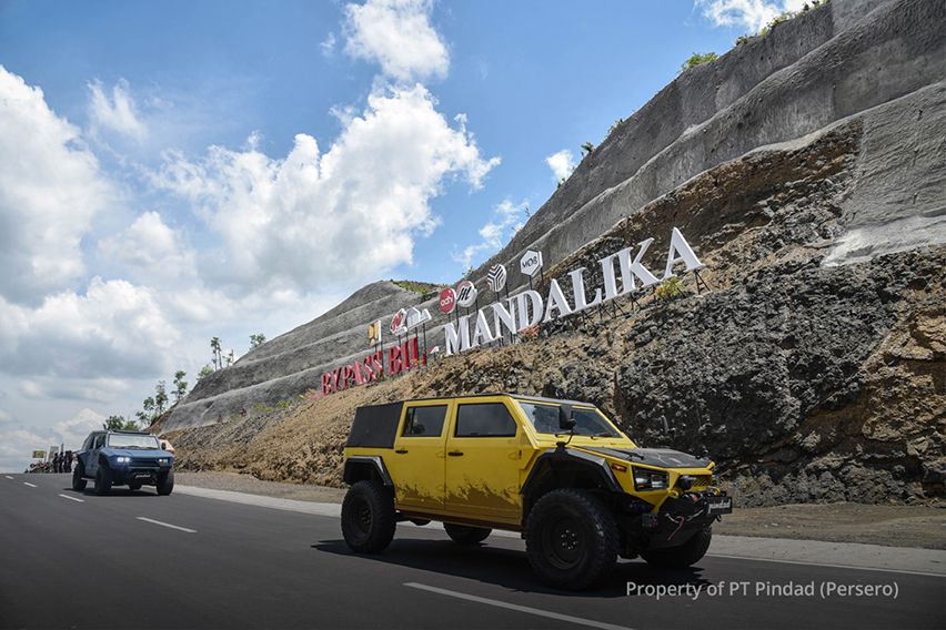 Pindad Maung dan MV2