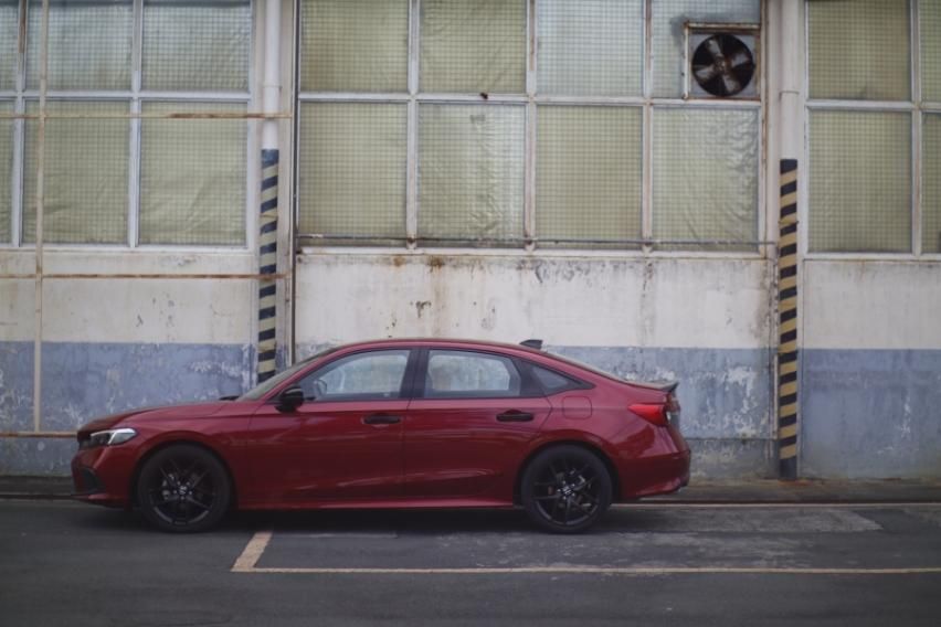 Civic side profile left