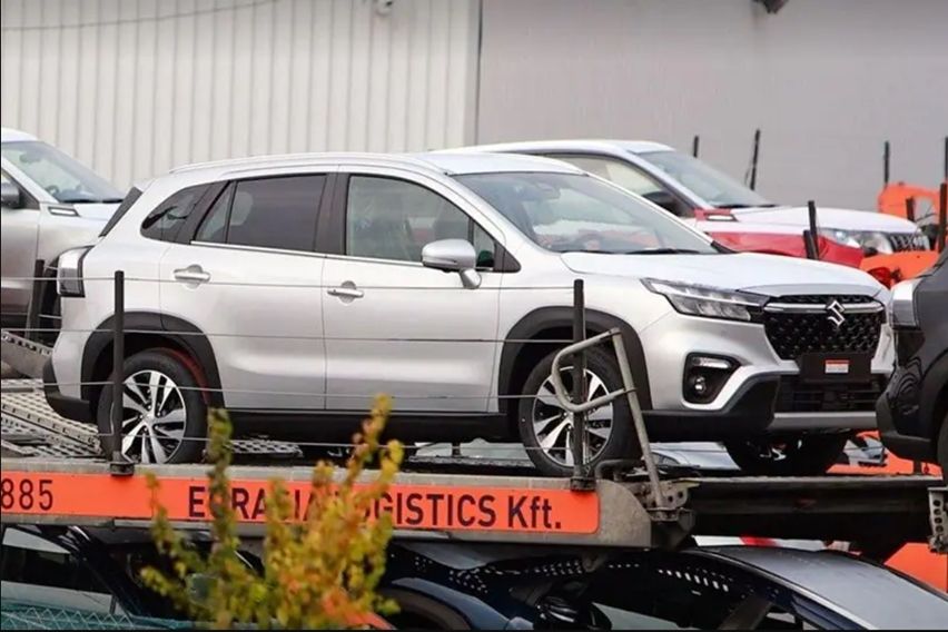 all new S-cross spy shot