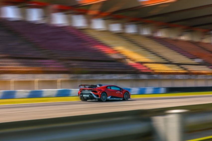 Lamborghini Huracan STO