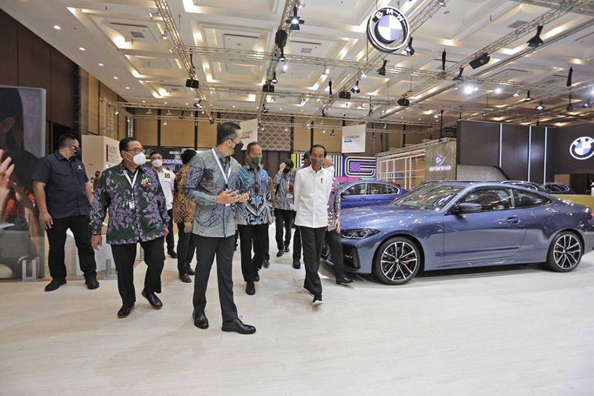GIIAS BMW