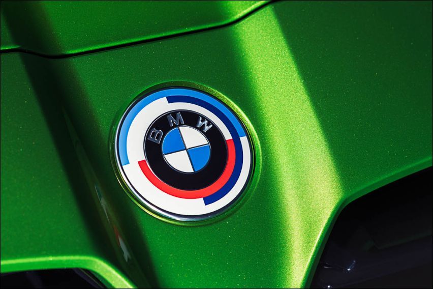 BMW M celebrates its 50th anniversary with a heritage badge & paint 