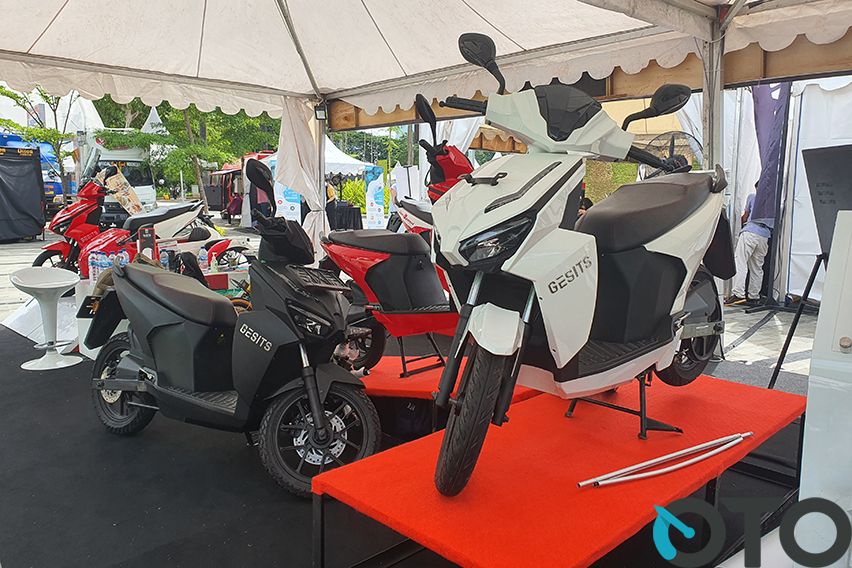 Ragam Promo Menarik di Hari Terakhir IIMS Motobike Show 2021